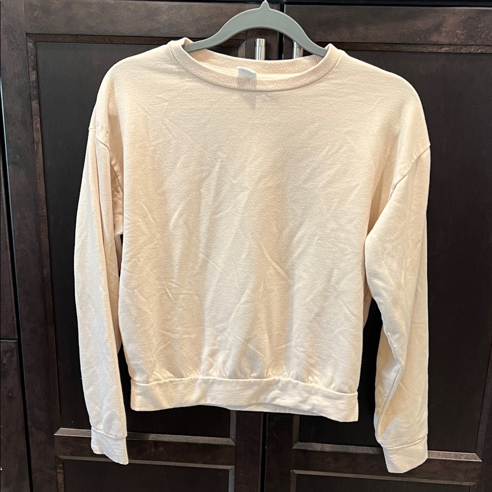 Roxy Beige Knit Top
Some wash wear. Super soft and comfy